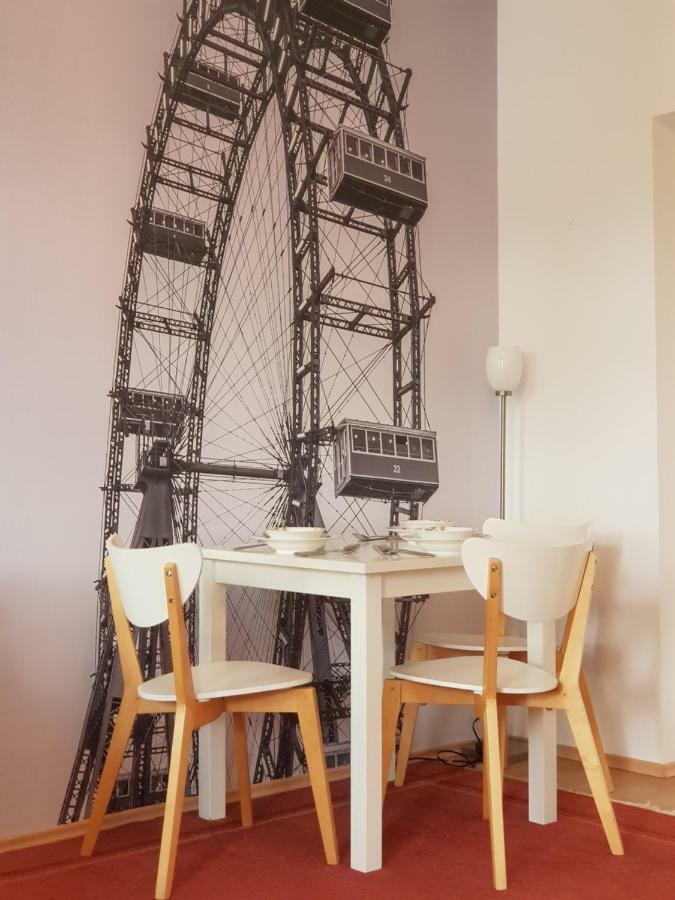 Schubert Park Apartment near Volksopera Wien Exterior foto